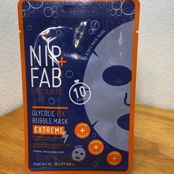 🪷5 for $20🪷Nip+Fab Glycolic Fix Bubble Mask Extreme - Picture 1 of 2